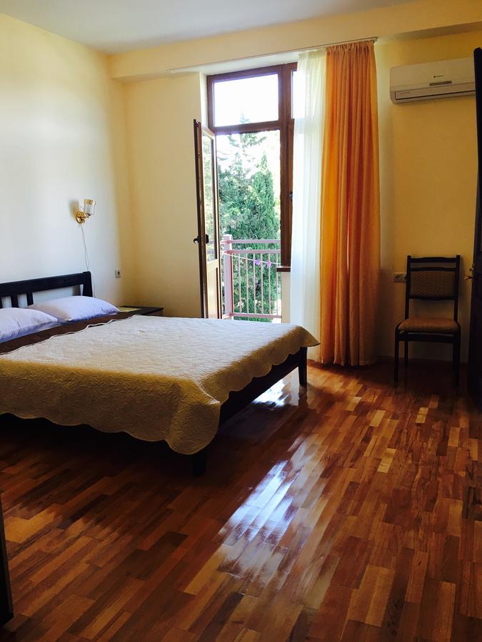 Киараз Старт Hotel Pizunda Ngoại thất bức ảnh